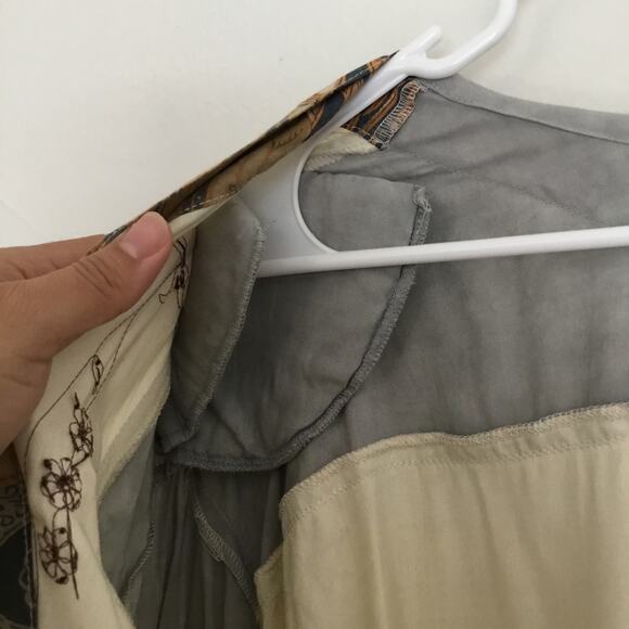 Nativewear Designs Womens Long Kimono Coat XS Cream Gray Beaded Patchy Oversize - Picture 8 of 10